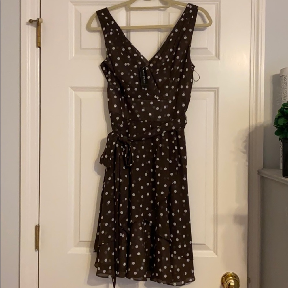 WHBM  Polka Dot Brown  Dress. 6. NWT
